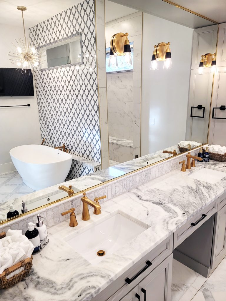 elegant bath sink area