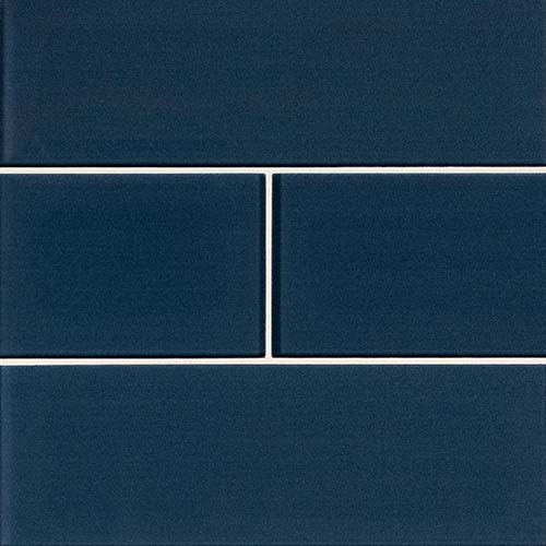 Glass tile in Midnight 4x12