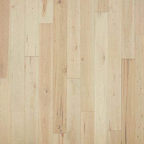 Engineered Hardwood flooring in Malted Hickory colorway