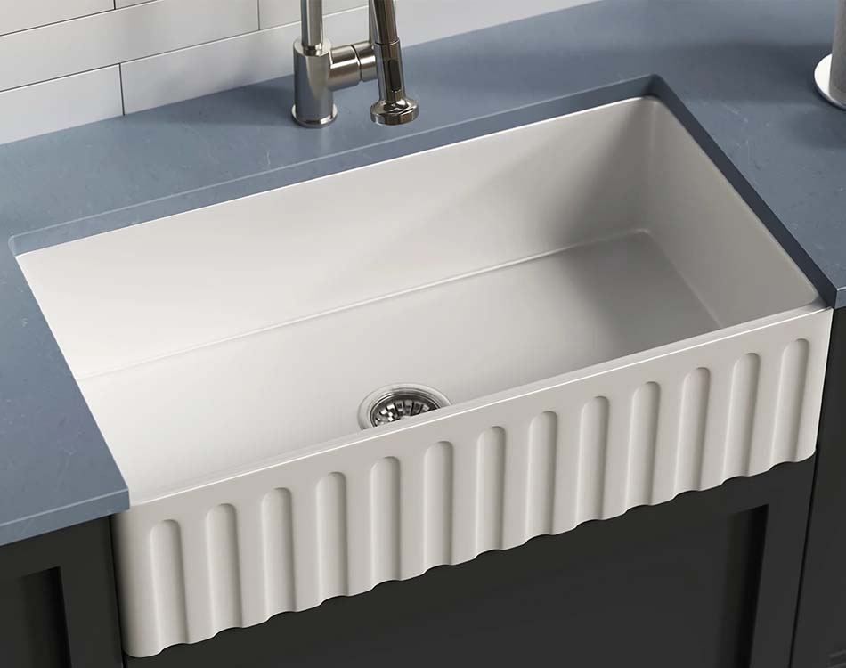 PL-FC3318SB 33" x 18" x 10" Single Bowl Farmhouse Style Fireclay Sink