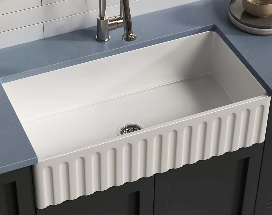 PL-FC3620SB 36" x 20" x 10" Single Bowl Farmhouse Style Fireclay Sink