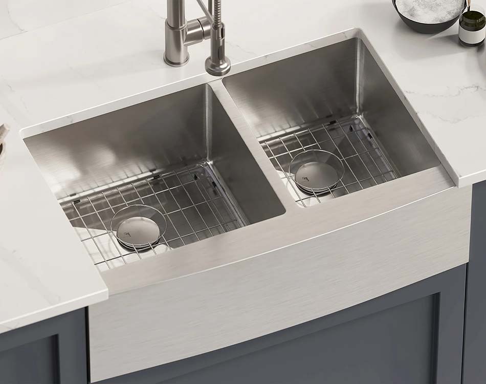 PL-HA136 R15 16g Handmade 16 Gauge Stainless Steel Farmhouse Kitchen Sink with Micro Radius Corners