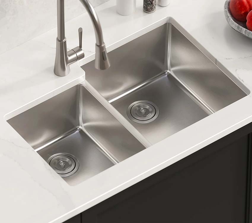 PL-VR4060 R20 18 Gauge Stainless Steel Undermount Kitchen Sink 31 1/2" x 20 1/2" with Low Radius Corners