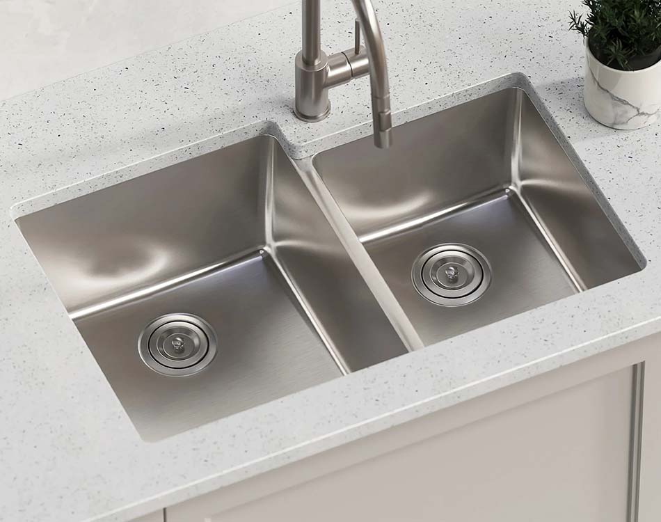 PL-VR6040 R20 18 Gauge Stainless Steel Undermount Kitchen Sink 31 1/2" x 20 1/2" with Low Radius Corners