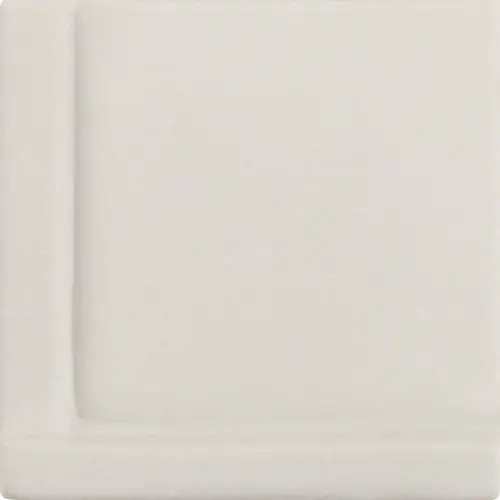 Saera White 4" x 4"